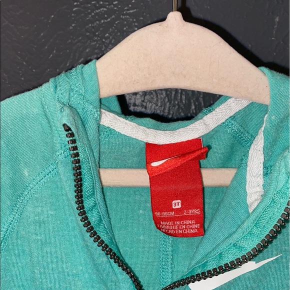 GENDER NEUTRAL AUTHENTIC NIKE HOODIE SWEATSHIRT - 3T - Picture 2 of 8